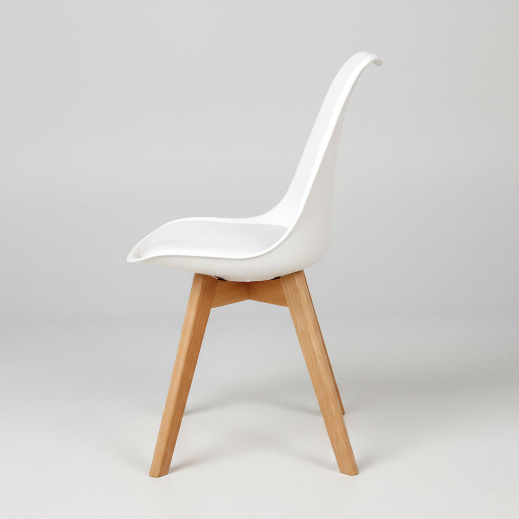 Set of 4 Ergonomic Dining Chairs in White Finish